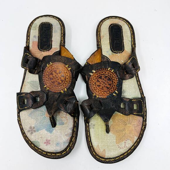 BOC Born Leather Sandal Thong Casual Outdoor Rough Sole - 8 - Picture 1 of 3